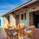 Sa Marina House - Al Mare Con Giardino בית נופש בארי סארדו