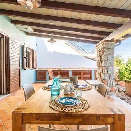 Sa Marina House - Al Mare Con Giardino