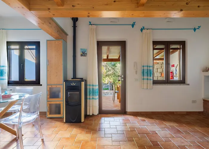 Sa Marina House - Al Mare Con Giardino